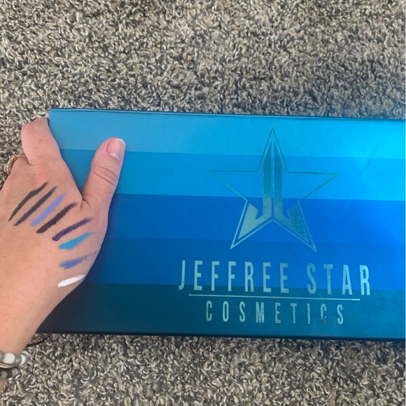 Jeffrey Star Blue Blooded Lip Minis - Picture 3 of 8